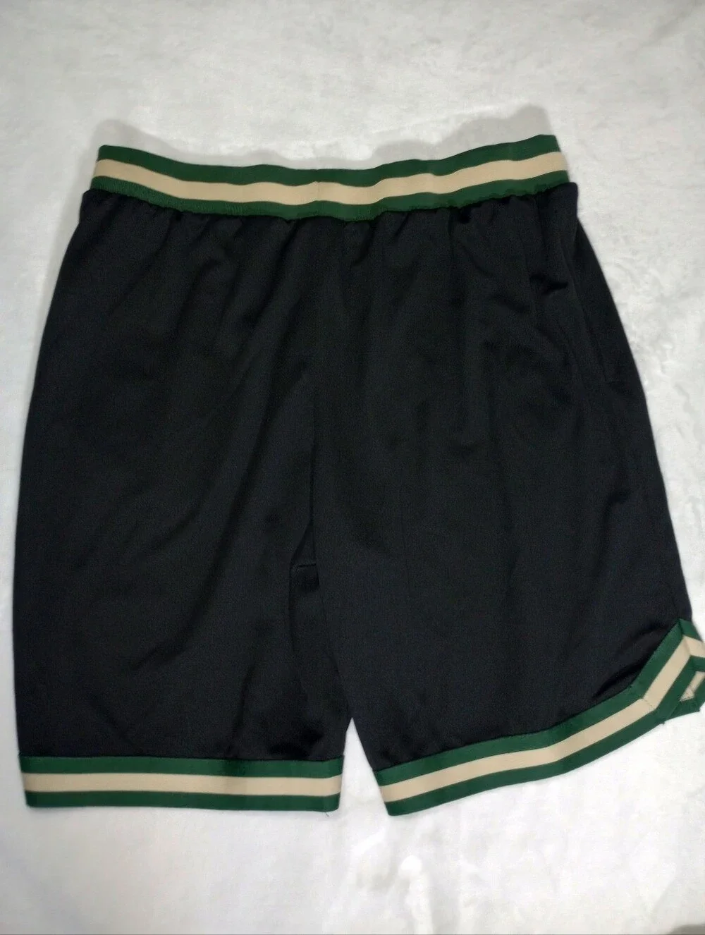 Adidas Black White Trim Logo Athletic Shorts Milwaukee Bucks NBA Athleisure Lot